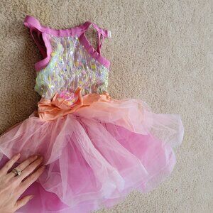 Girls Dance and leotards